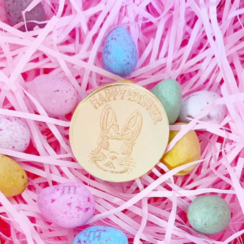 Happy Easter Bunny with Bow Disc