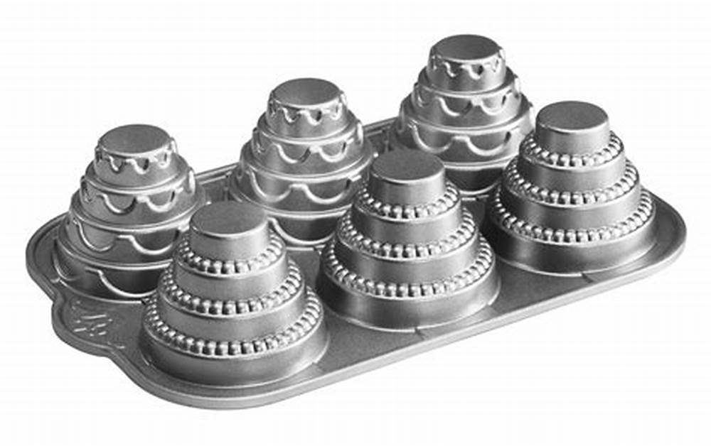 Nordic Ware Wedding Cake Tin - 6 set