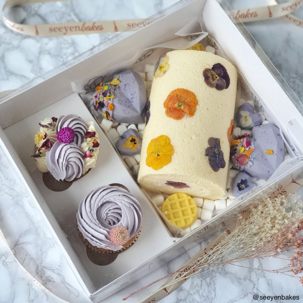 Hamper & Cupcake Box - Pack Of 2
