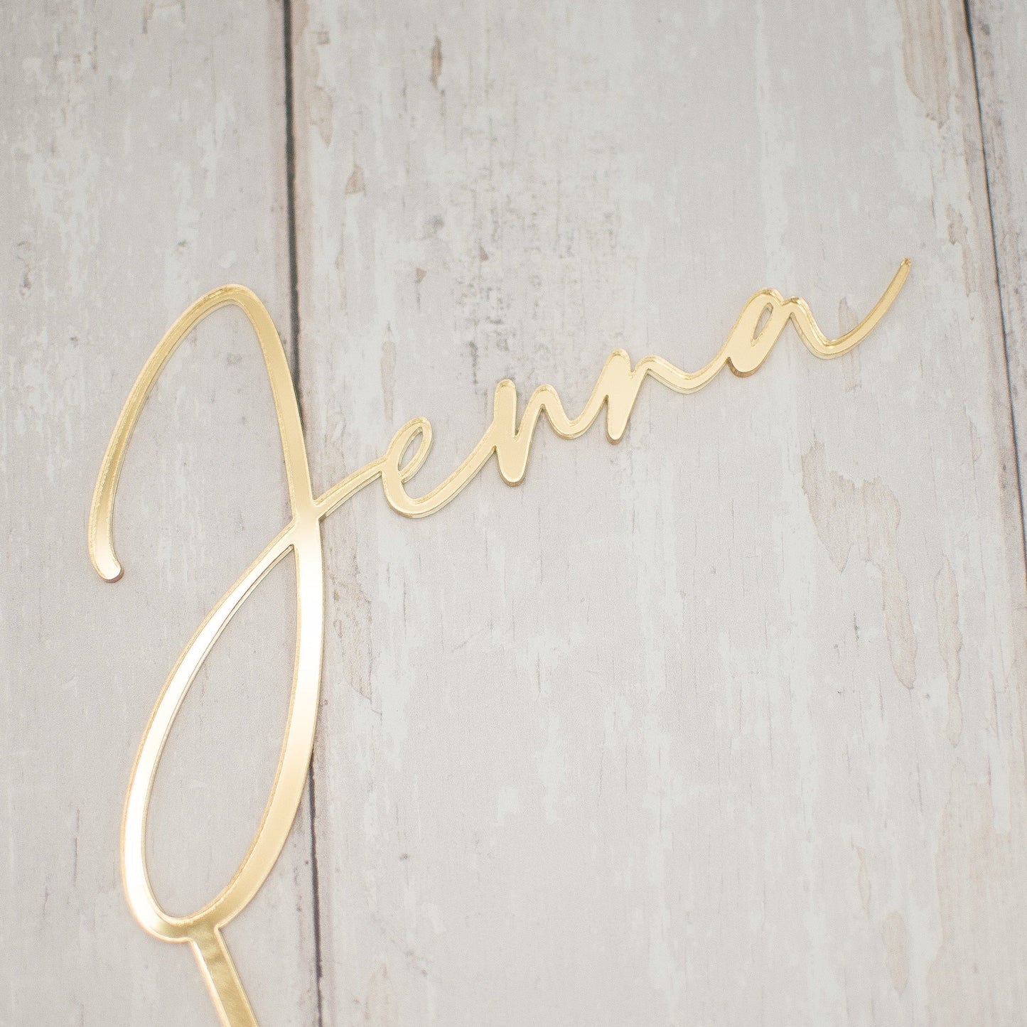 Single Layered - Personalised Name Topper
